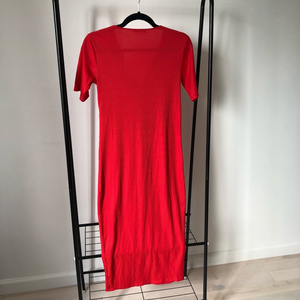 Zara Ribbed Red Dress - Picture 3 of 3